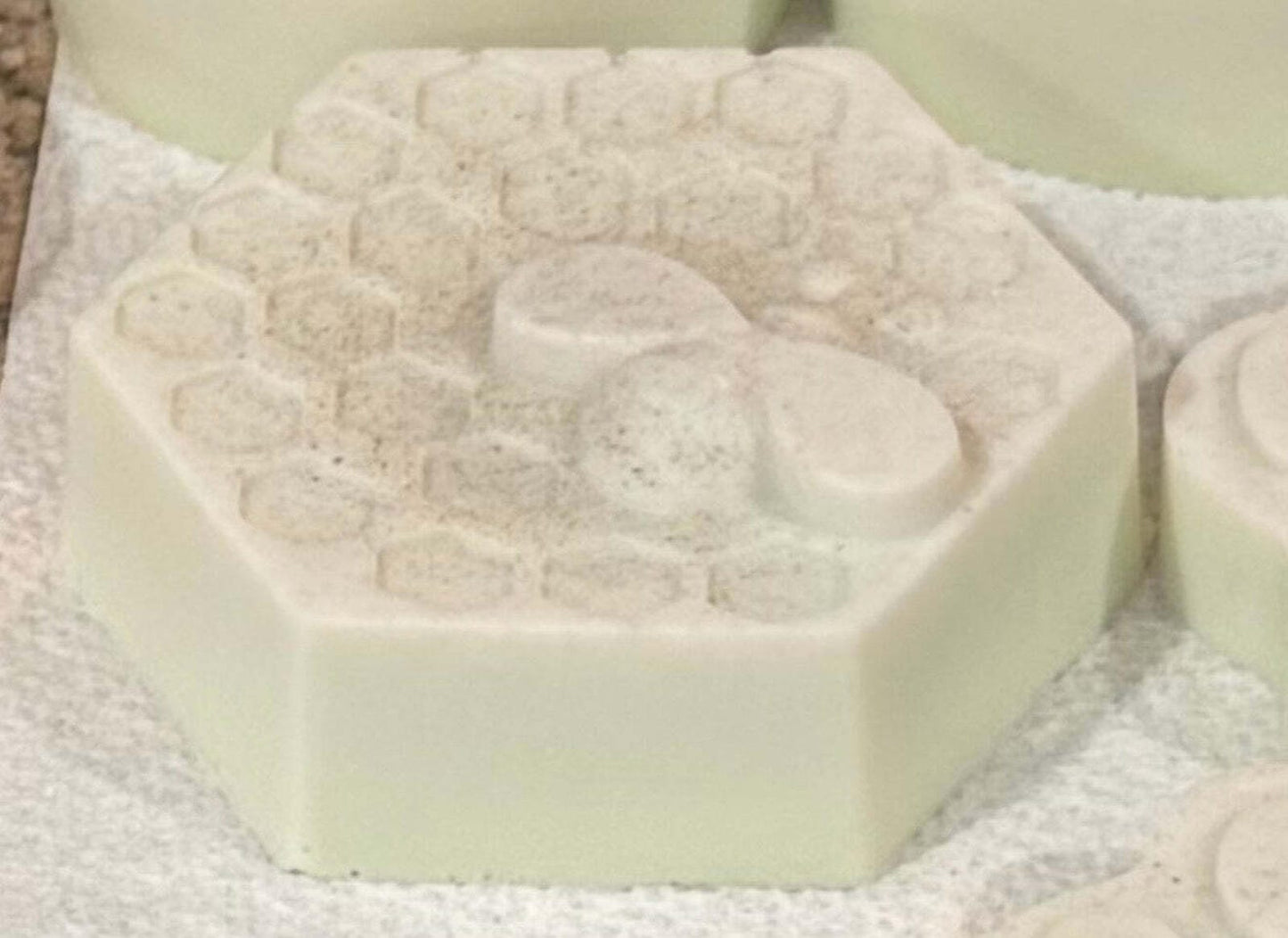 Covered In Roses Honeycomb Sample